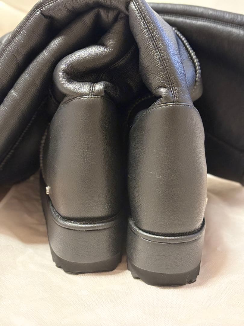 YELLO JACOB LOOSE FIT LONG BOOTS ブラック L