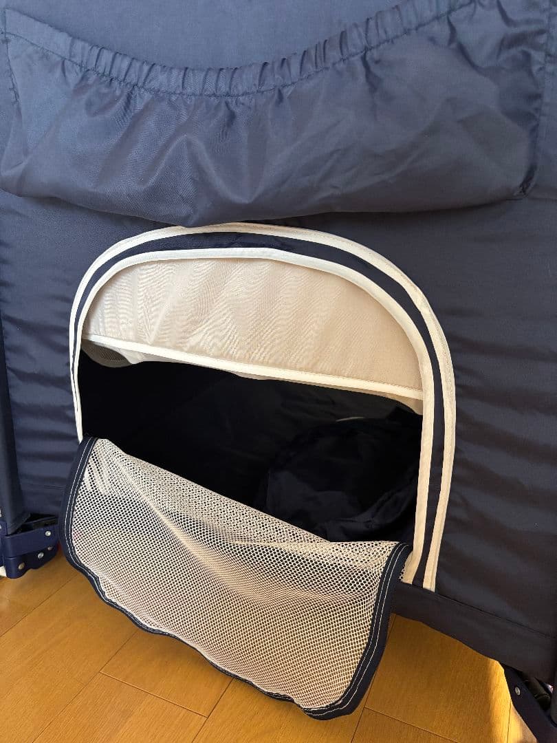 KATOJI ポータブルベビーベッド　おむつ替えてーブル付　ネイビーブルー