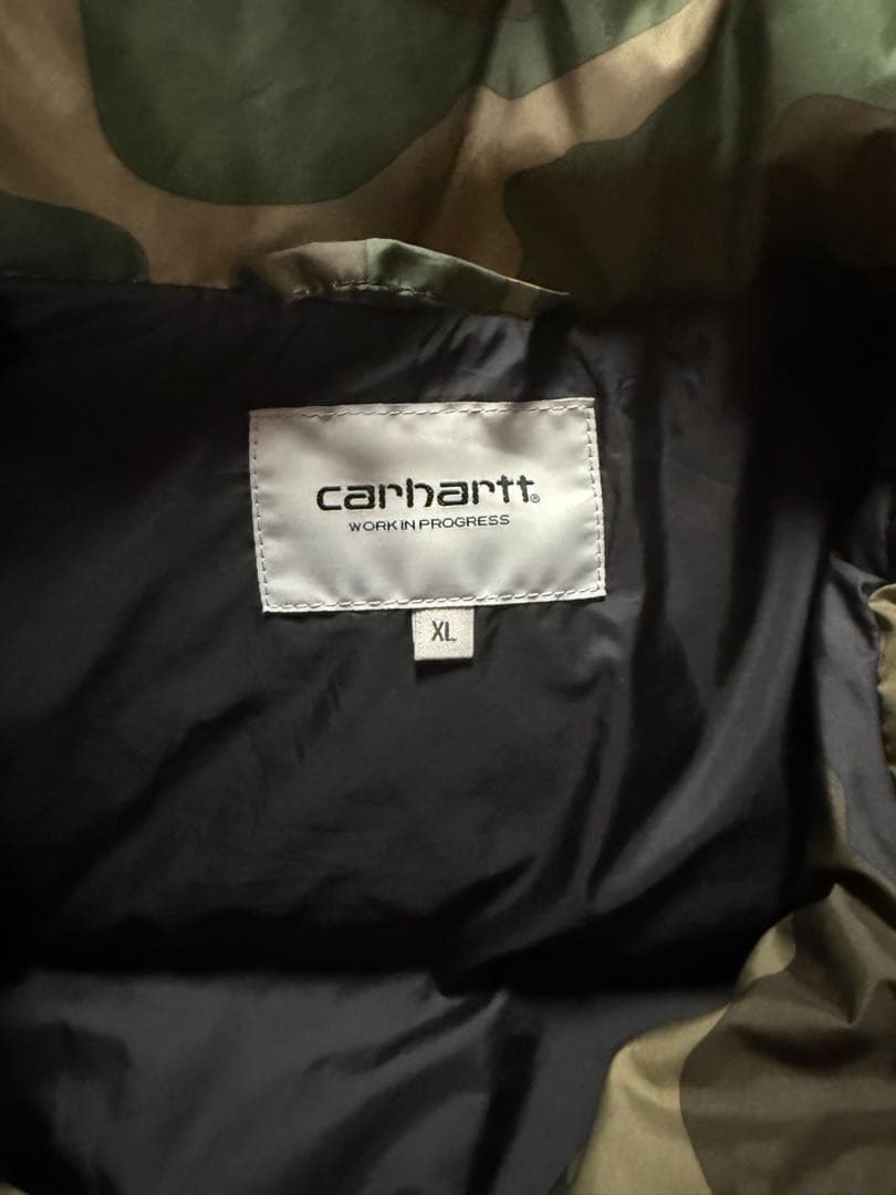 加*知様 Carhartt 迷彩柄 ダウンベスト