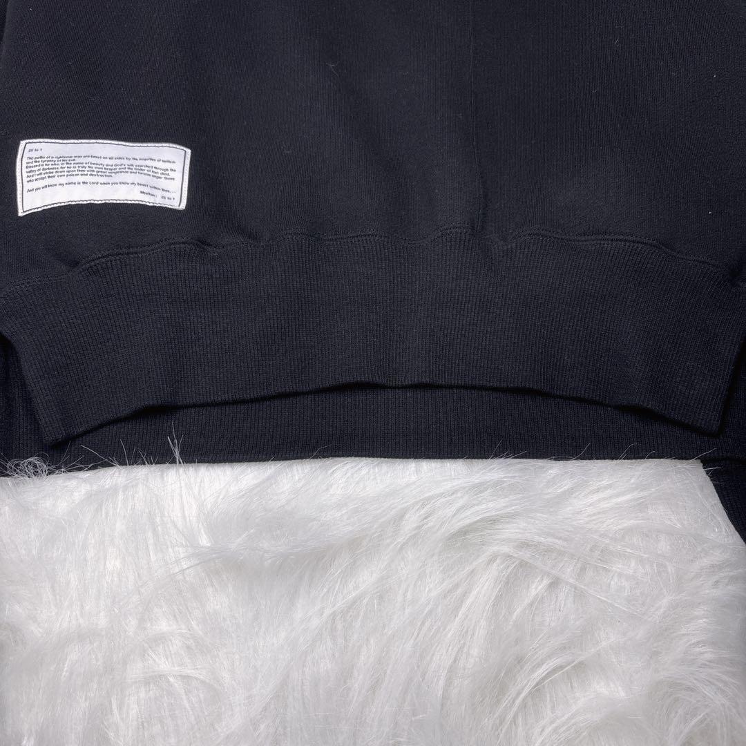 ビューティービースト Primo 柄グラフィッククルーネックスウェットシャツ