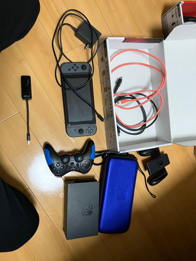 Nintendo Switch 本体 セット　完動品　おまけ付き