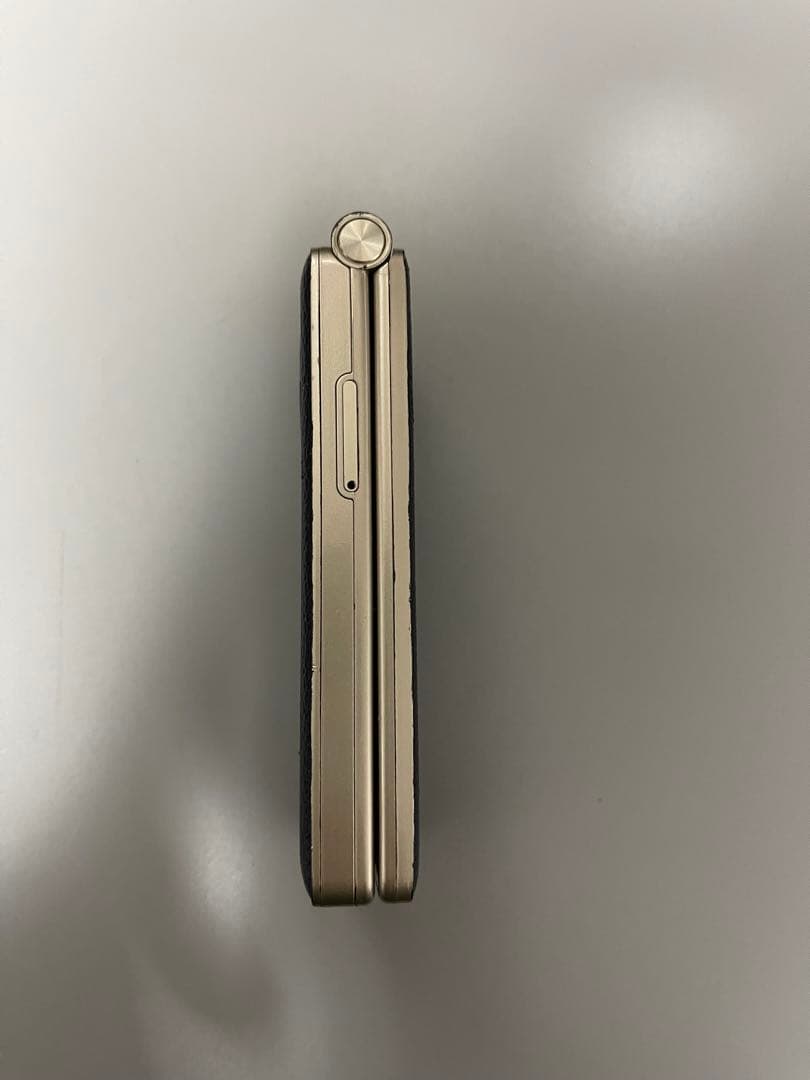 【中古】Mode1 RETROII/ROM 64GB/SIMフリー/金黒