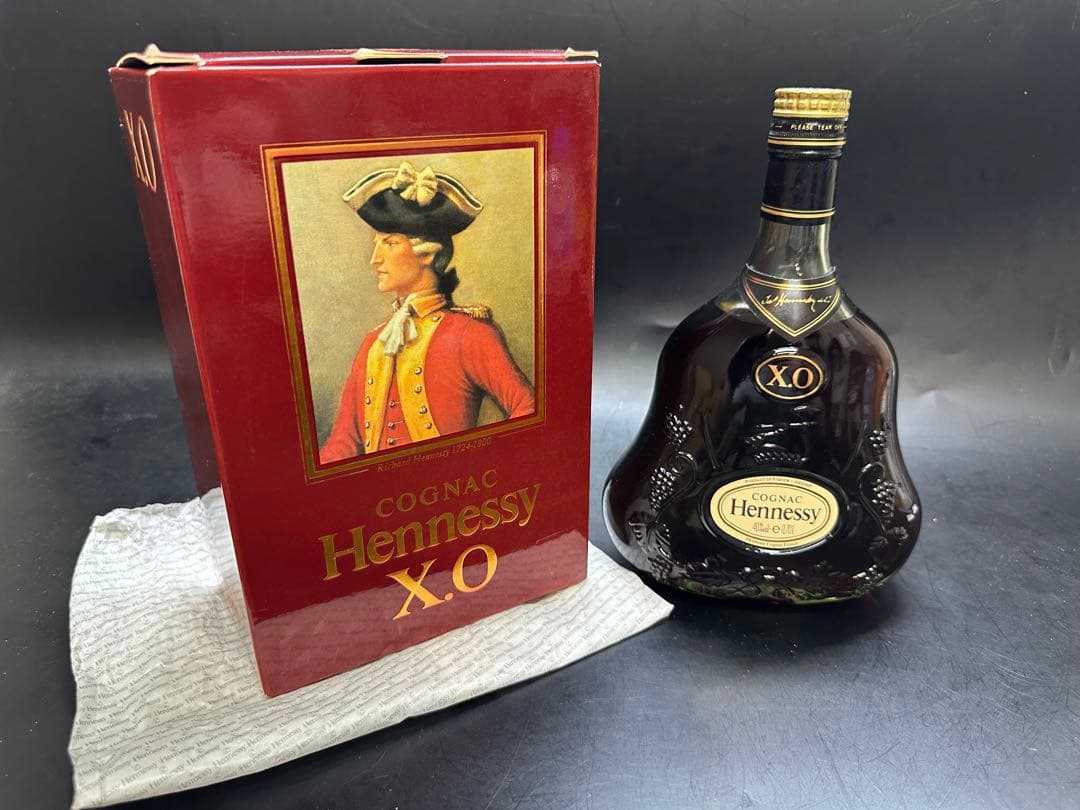Hennessy X.O. 700ml 箱入り