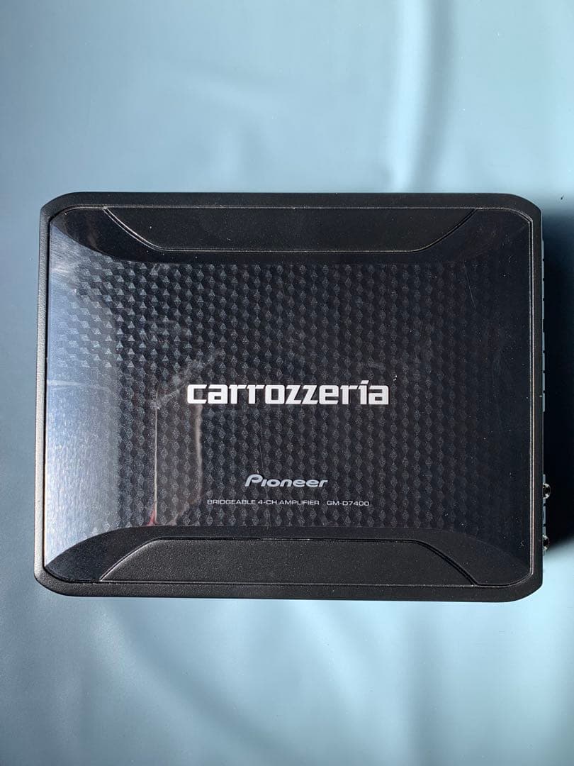カロッツェリア GM-D7400 200w x 4ch パワーアンプ