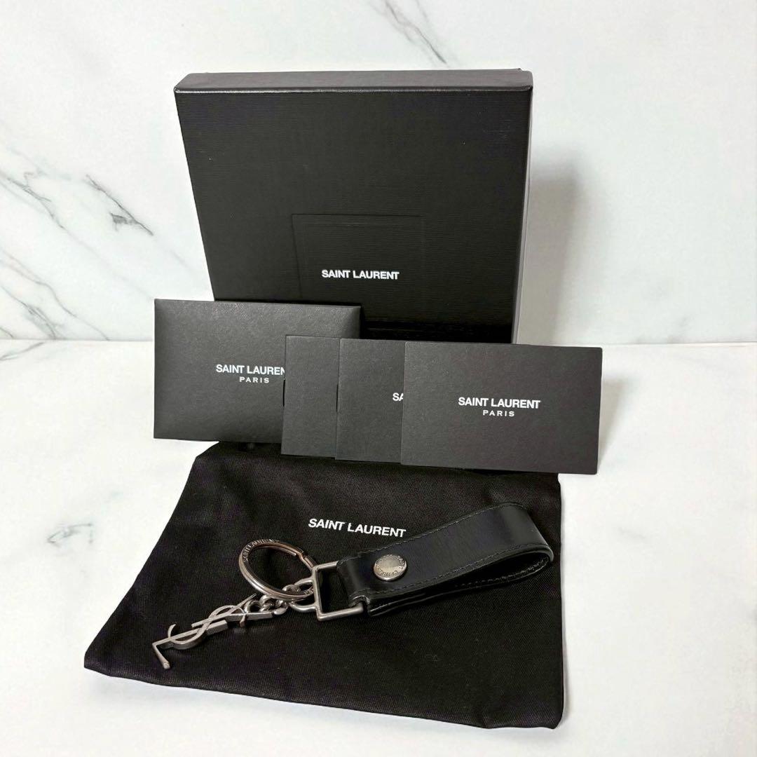 サンローラン　キーリング　キーホルダー　カサンドラ　YSLロゴ　レザー2way.