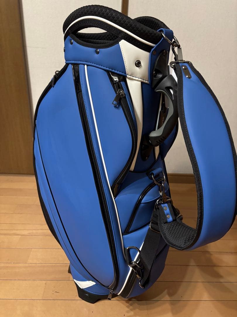 【非売品】豪華4点セット1PIU1UGUALE3 ウノピュウ キャディバッグ