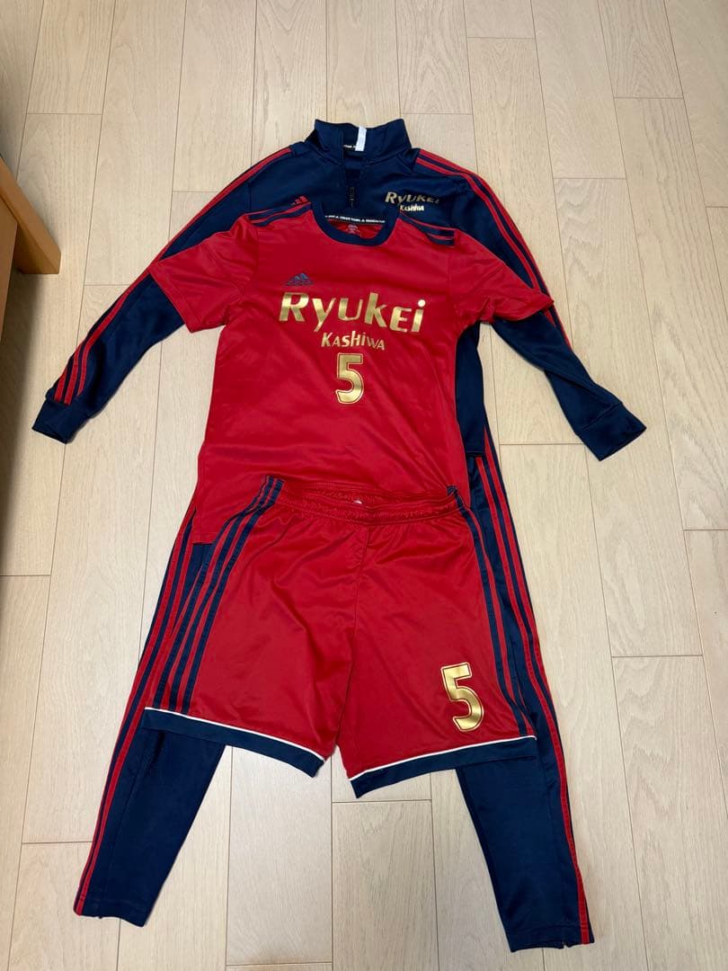 高校サッカー 流経大柏 サッカージャージ、ユニフォーム上下