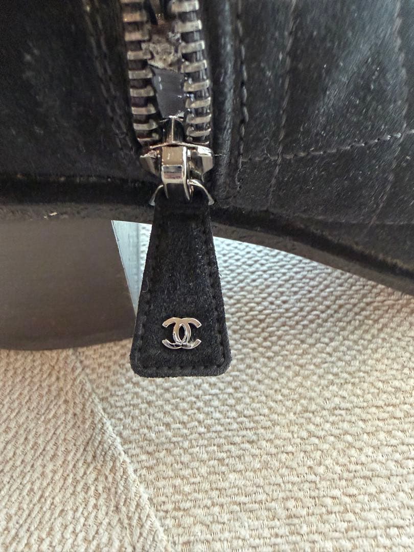シャネルCHANEL⭐️ファー付きブラックスエードムートンブーツ