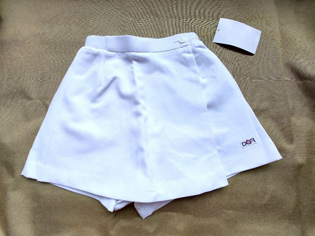 よきとき機おまとめ品 サイズ60 ミニスコート　カワイイ 白