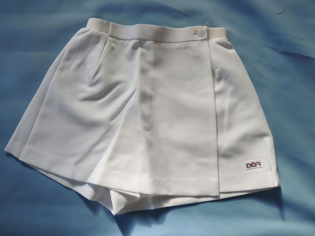 よきとき機おまとめ品 サイズ60 ミニスコート　カワイイ 白