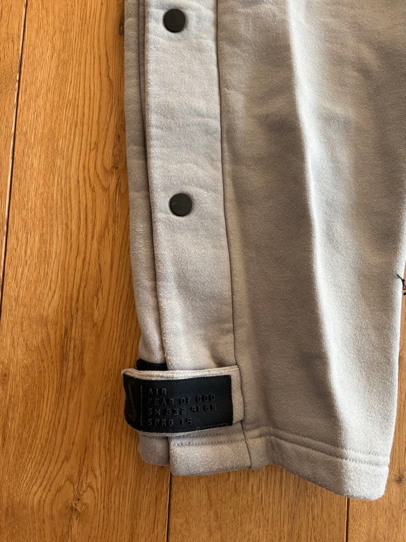 NIKE NBA フリースパンツ グレーfear of godフィアオブゴッド