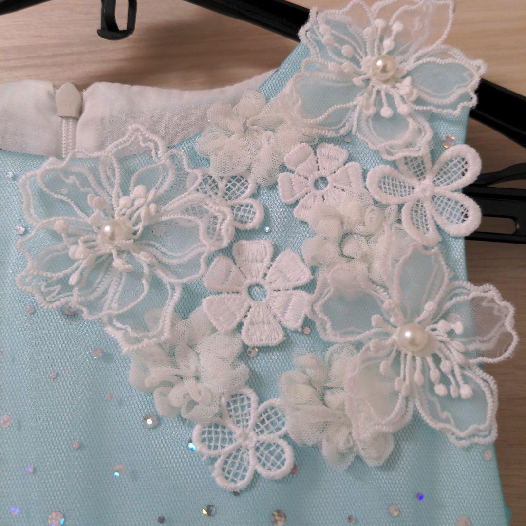 ドDRESCCO スカイブルーフラワーモチーフドレス