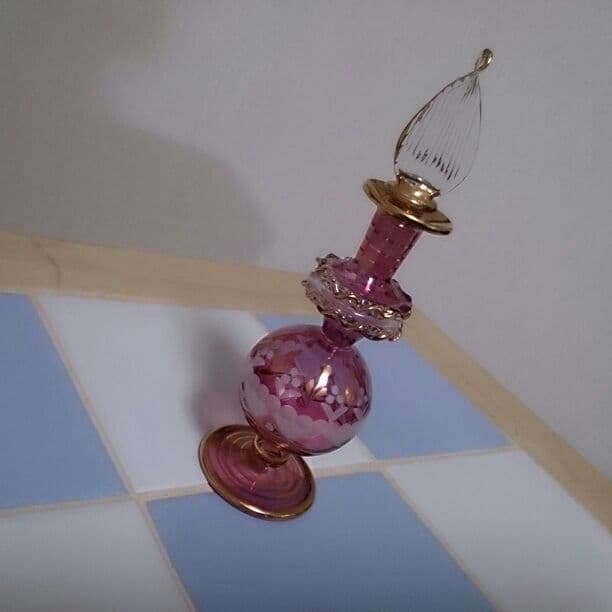 売り切れました 香水瓶