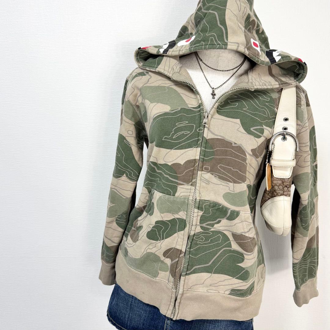 y2k❤️ A BATHING APE カモ柄 シャーク ジップパーカー