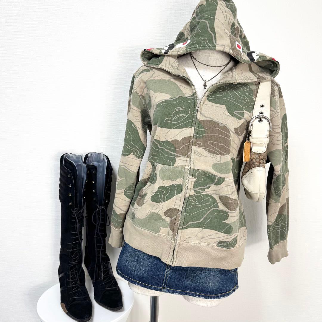 y2k❤️ A BATHING APE カモ柄 シャーク ジップパーカー