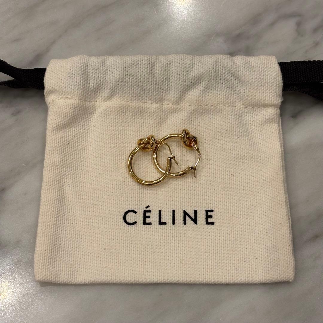 CELINE セリーヌ ノット ピアス ゴールド