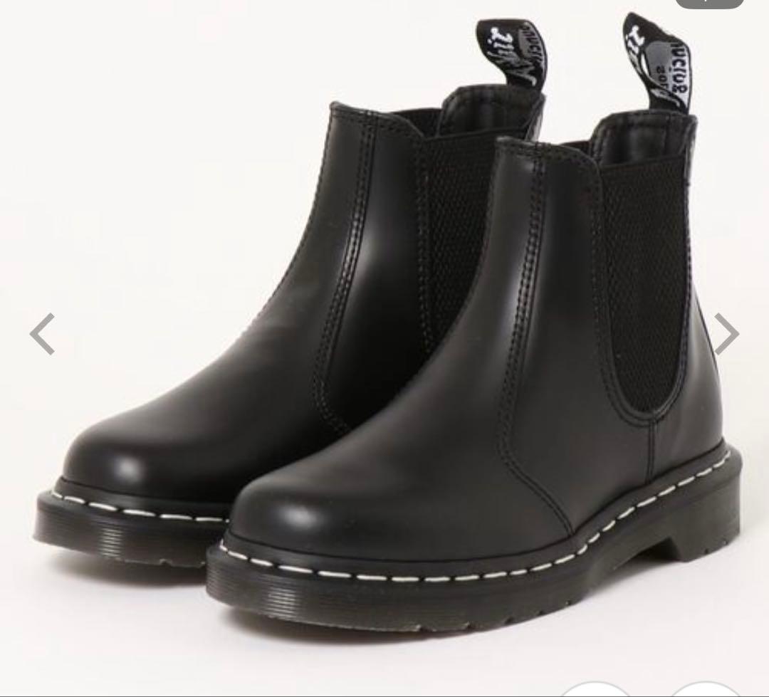 ドクターマーチン　チェルシーホワイトステッチ