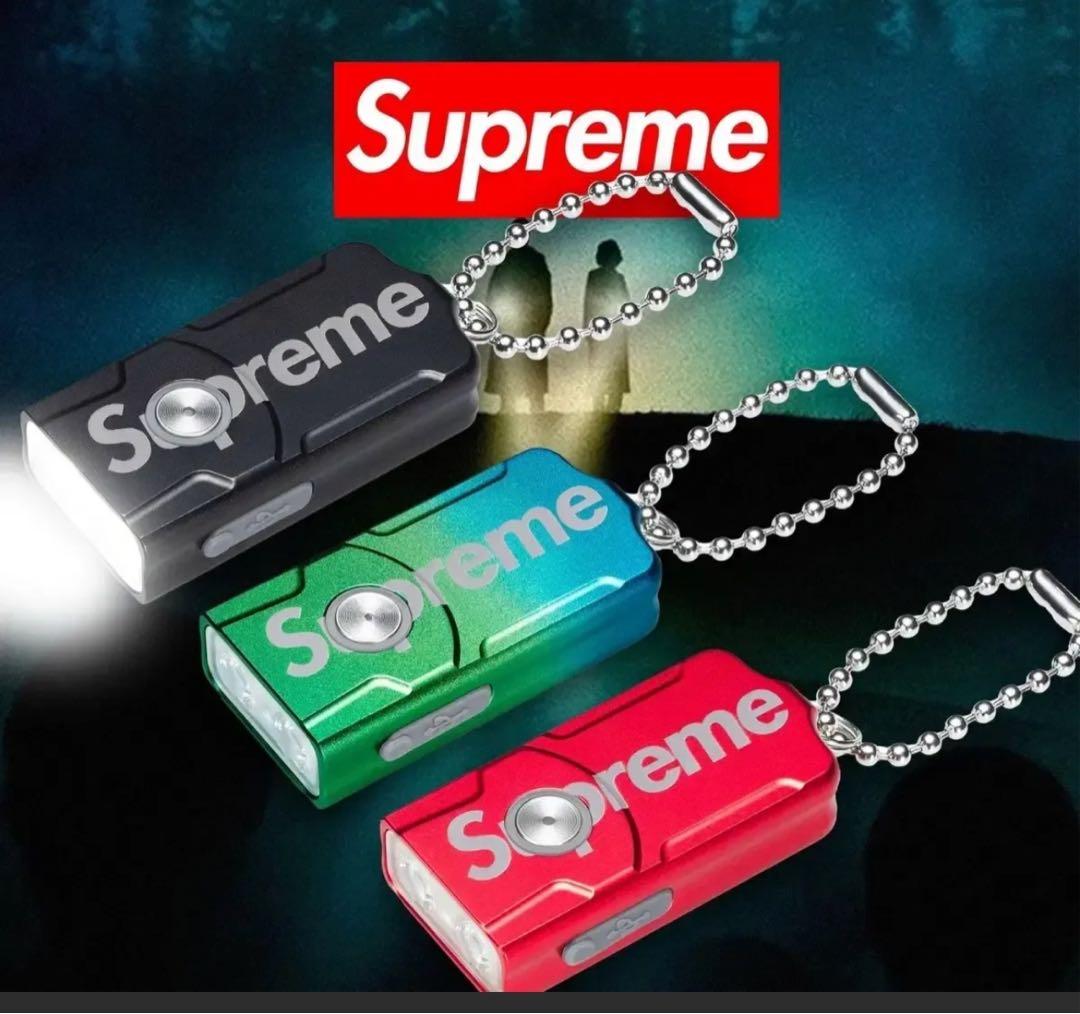 Supreme E03R V2.0 キーチェーンフラッシュライト, 赤
