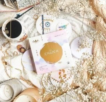 【正規品オラクルカード】フランスの洗練された美麗デッキ✨丸型×金箔✨カルマカード