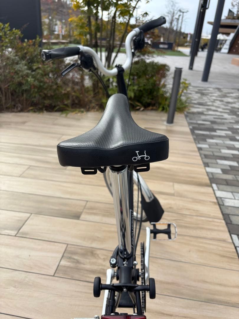 BROMPTON Cライン6速 折りたたみ自転車 ブラック 16インチ