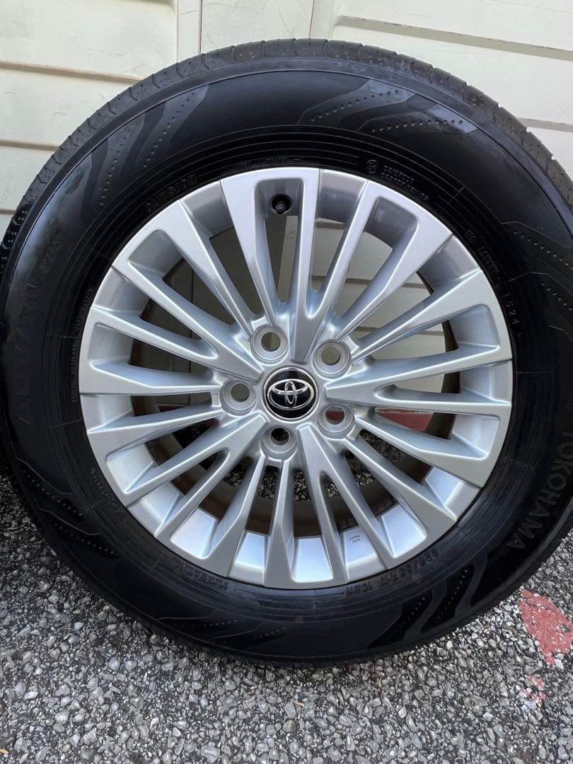 （大幅　値下げ）40アルファード純正ホイルタイヤ　4本