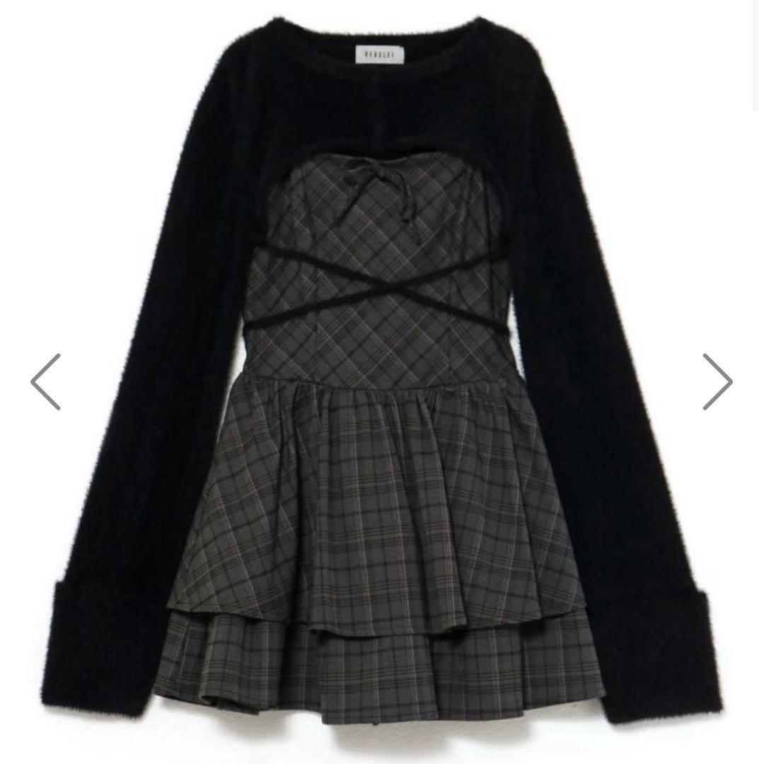 BUBBLES オープンネックギャザーワンピース