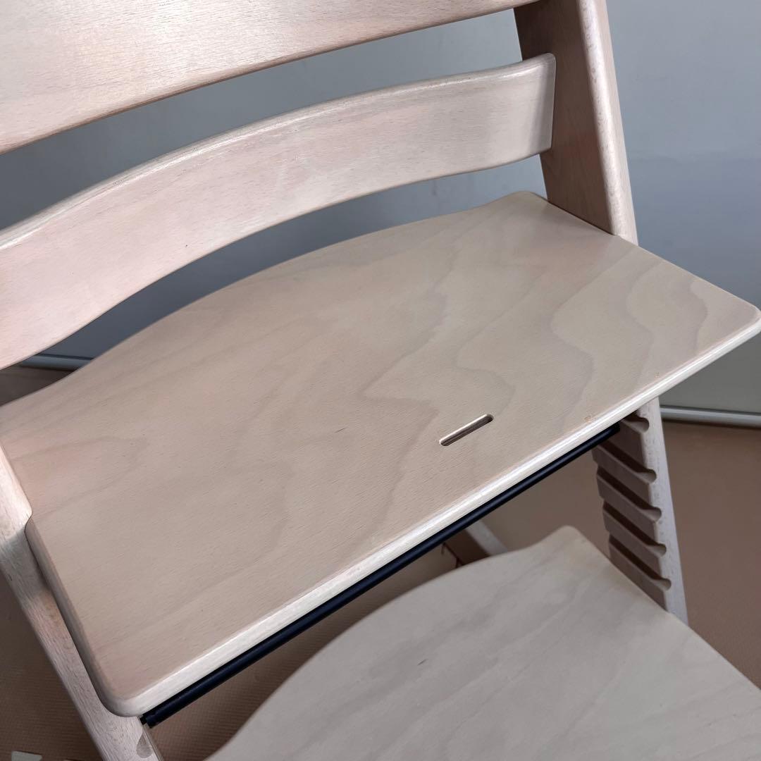 【新型】ストッケシリアル4　ストッケ トリップトラップホワイトウォッシュ