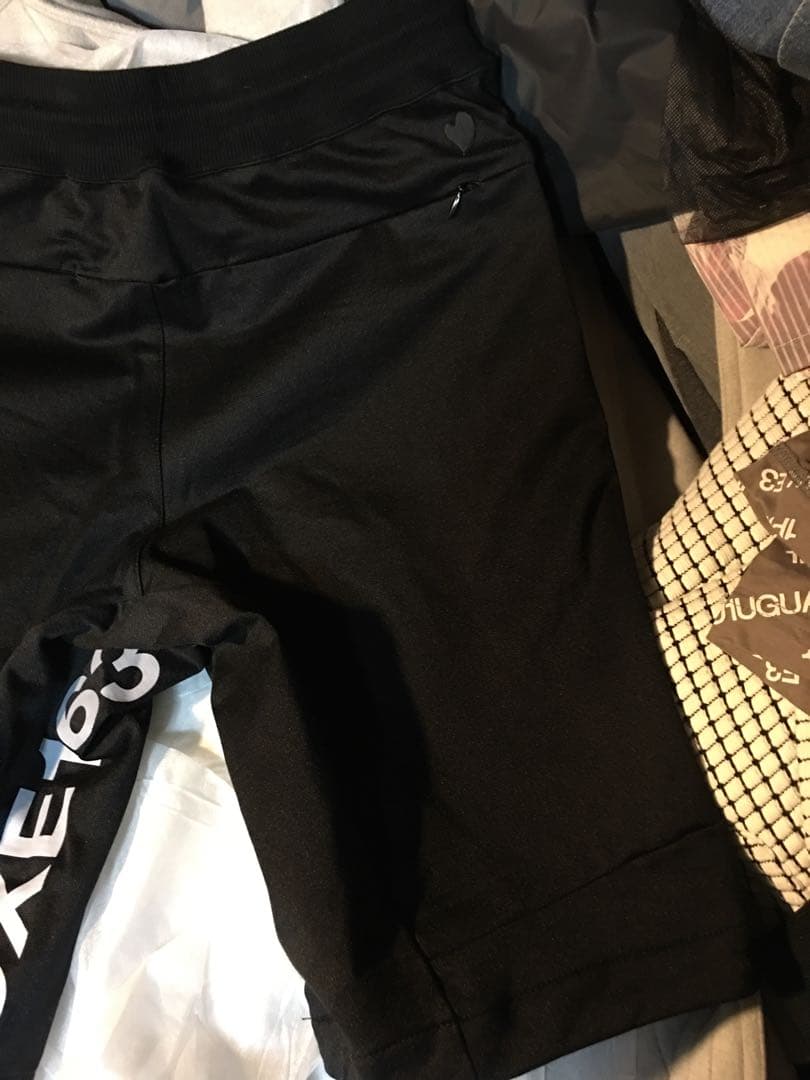 ごいちAKM LUXE SIDE ZIP SHORTS BL