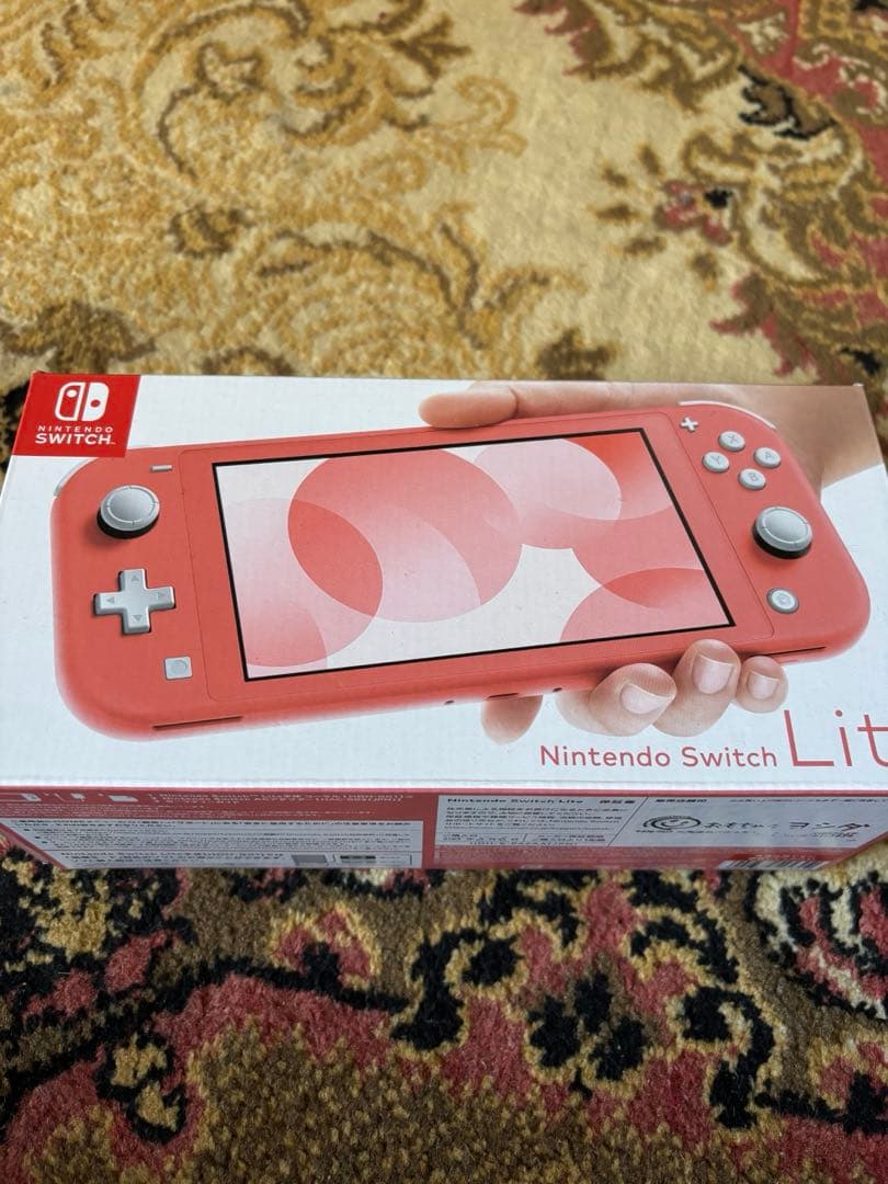 c Nintendo Switch Lite コーラル 新品未使用