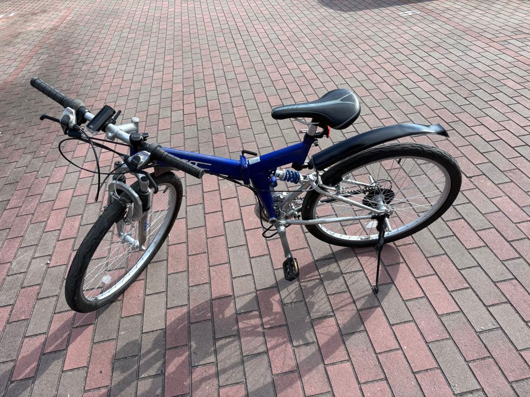 新品タイヤ・フルサス・折り畳みマウンテンバイク(26㌅)お届け出来ます。引取可能