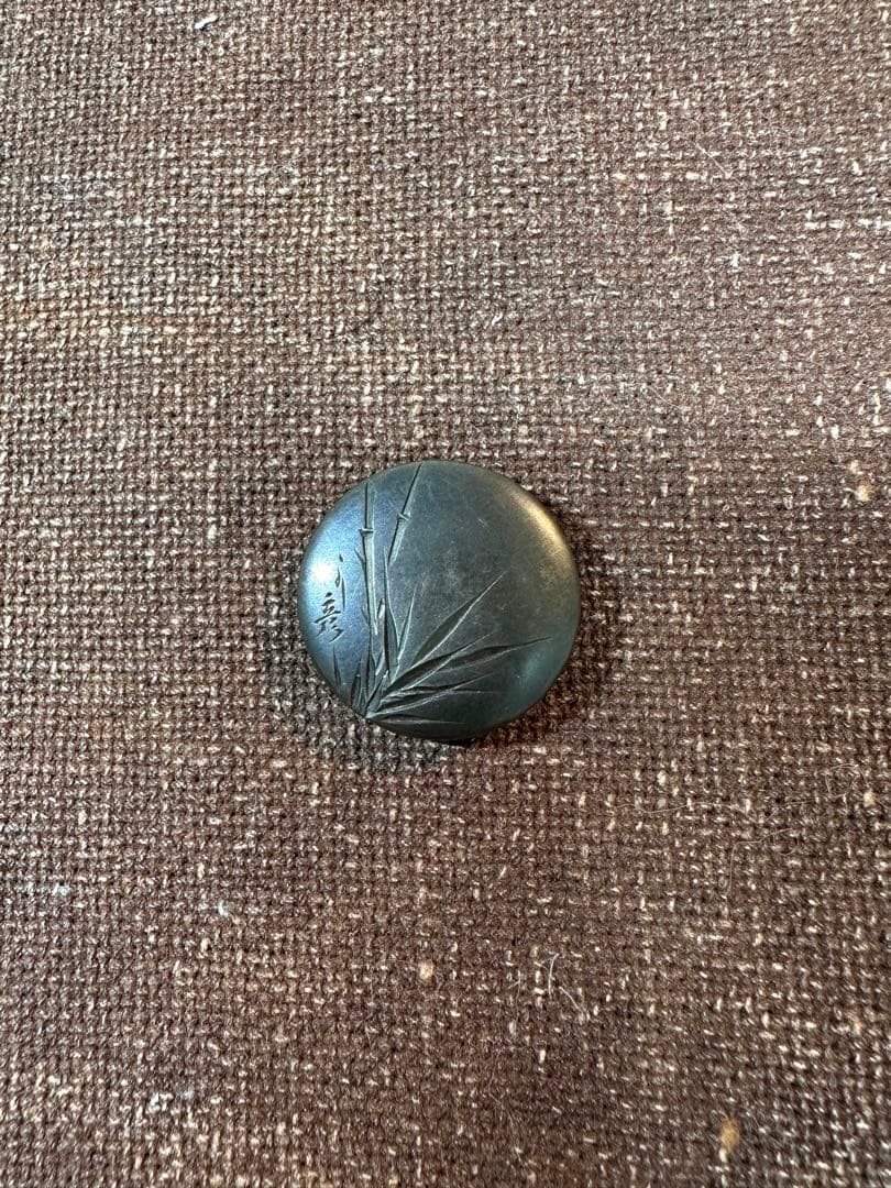 四分一　朧銀　竹彫刻　片切彫　18k金刻印　帯留め　明治時代　骨董古美術