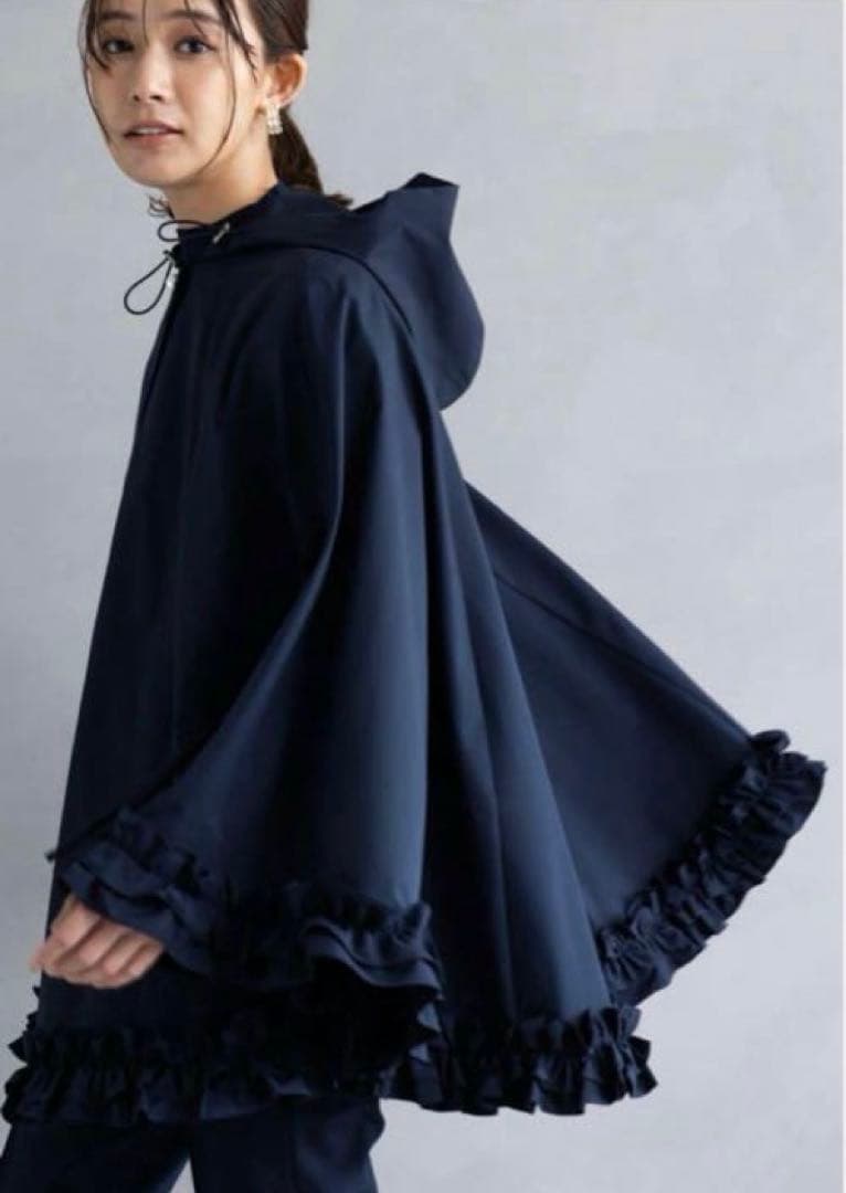 専用アメノチハレ ネイビー ポンチョ フリル付き