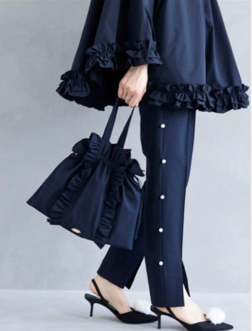 専用アメノチハレ ネイビー ポンチョ フリル付き