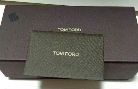 Tom Ford（トムフォード）TF548 キャットアイサングラス