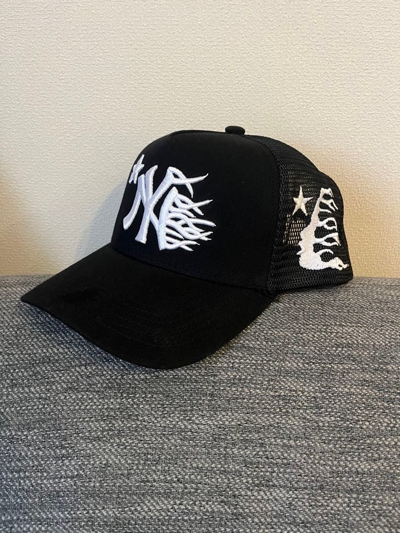 希少 海外限定 HELLSTAR NY BLACK SNAP BACK CAP