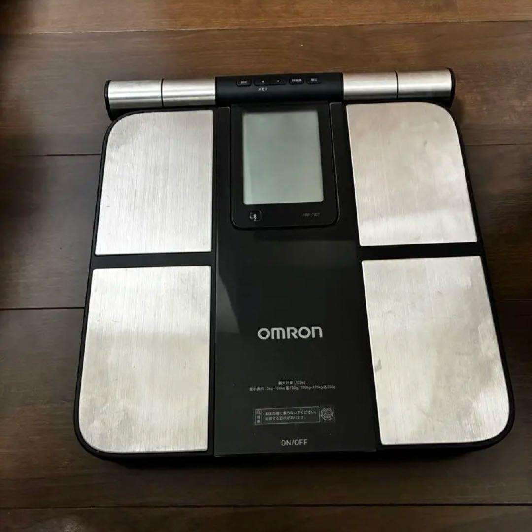 OMRON Karada Scan HBF-702T 体組成計