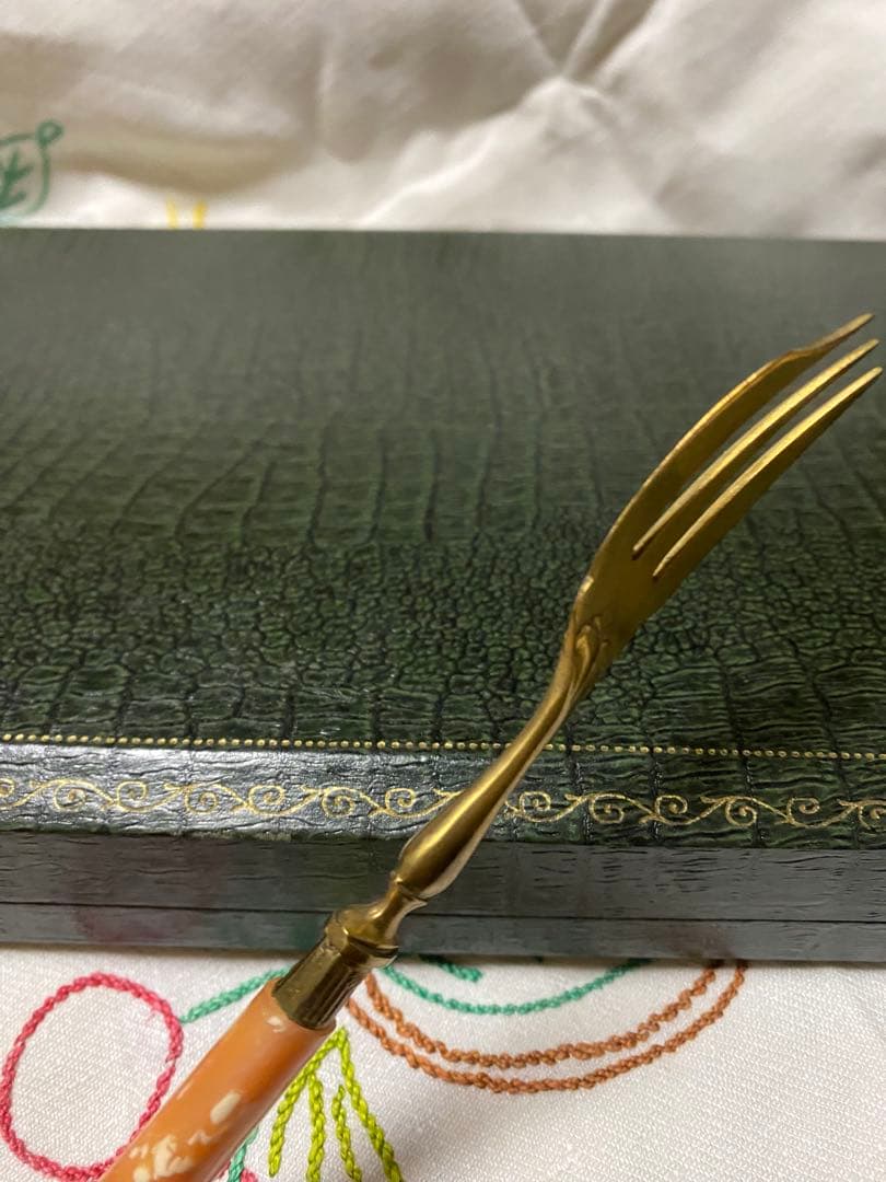 フランスアンティークMontpeyroux ピンクハンドル フォークセット11本