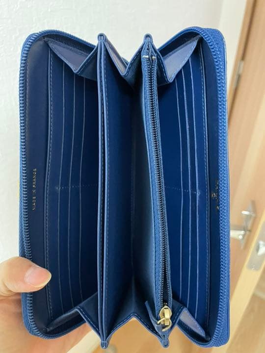 ラウンド長財布 シャネル　CHANEL ネイビー
