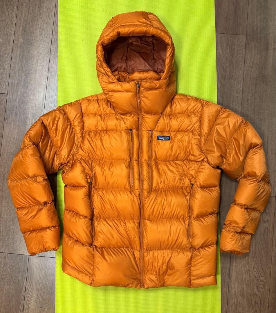パタゴニア フィッツロイダウンフーディ L オレンジ 【ほぼ未使用の美品】