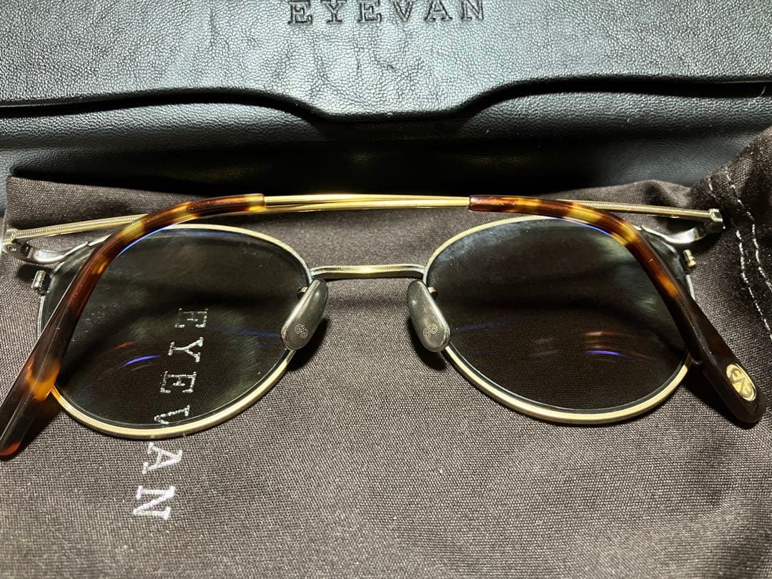 EYEVAN / Quinsy サングラス