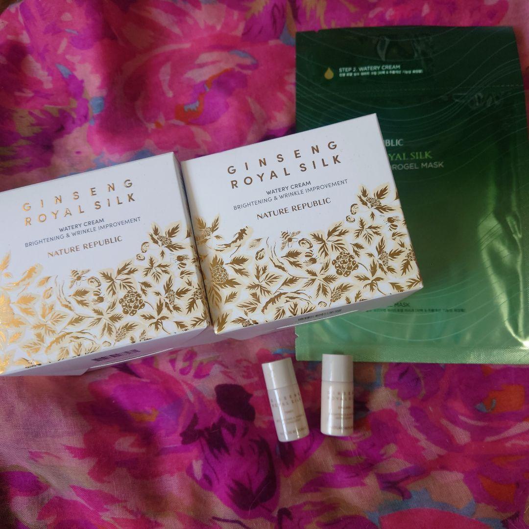 ネイリパ ジンセンロイヤルシルク ウォータリークリーム 2個