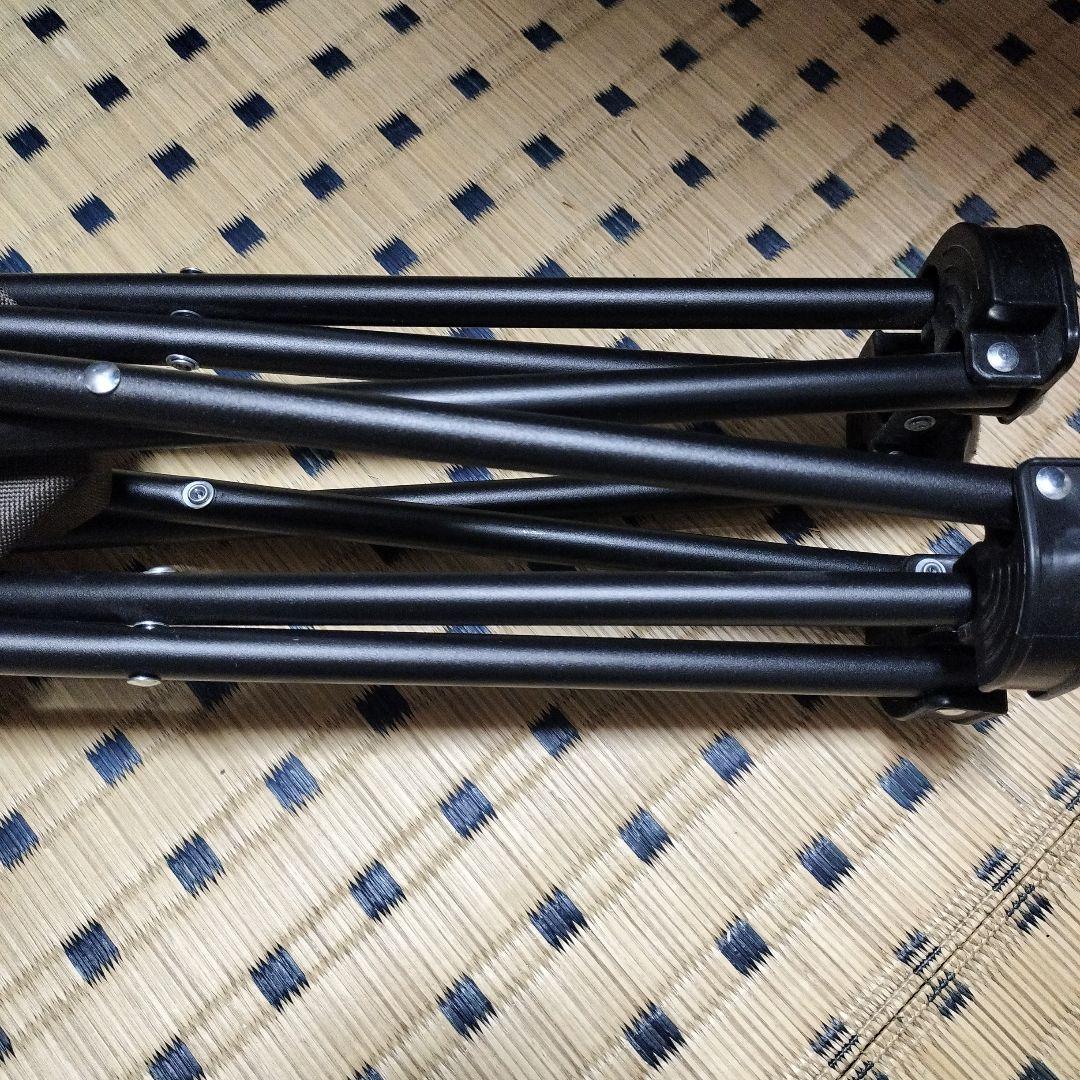 ニトリバタフライチェアと折りたたみスツールのセット