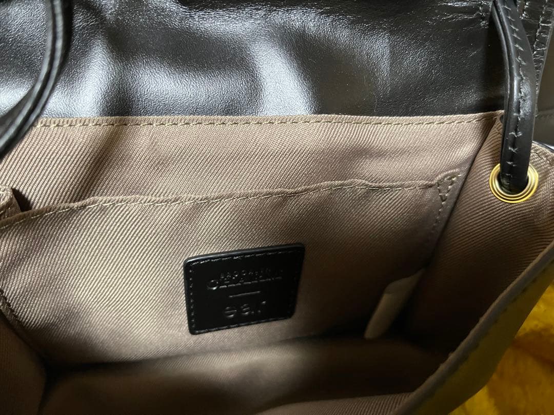 正規ブルックリンear総レザーL43cm2way美品＋BOX型斜め 両チャーム付