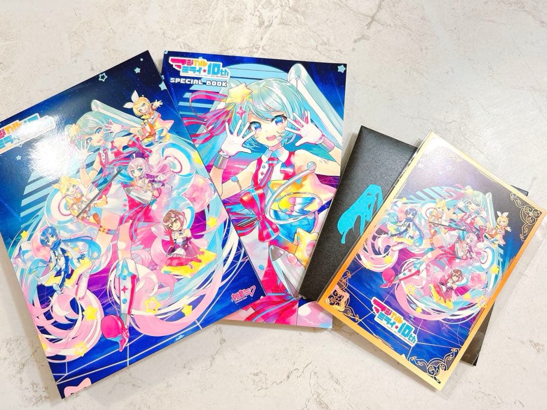 初音ミク/「マジカルミライ」2017+10th Anniversary box