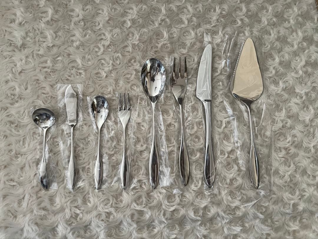 【専用】燕振興工業　カトラリーセット　エスプリモダン　ディナーセット〈33本〉