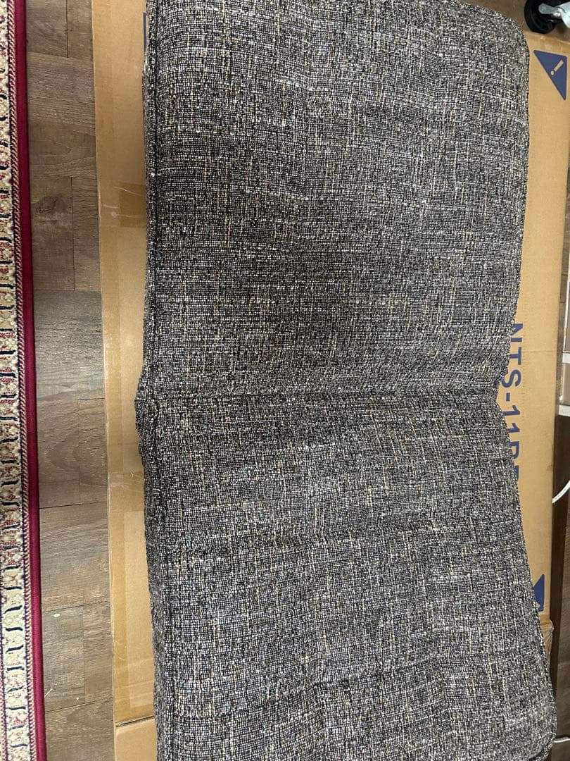 ブラウン ファブリック ソファ　ヴィンテージ　インダストリアル　ほぼ未使用