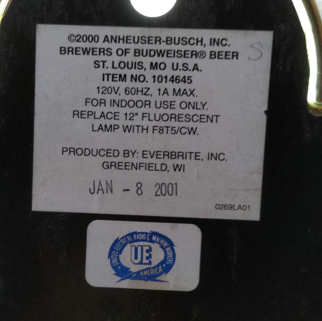Budweiser ライト付き壁掛け時計