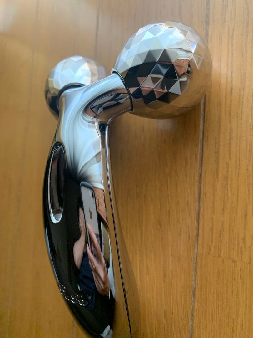 【ほぼ未使用】リファカラット/正規品/美顔ローラー