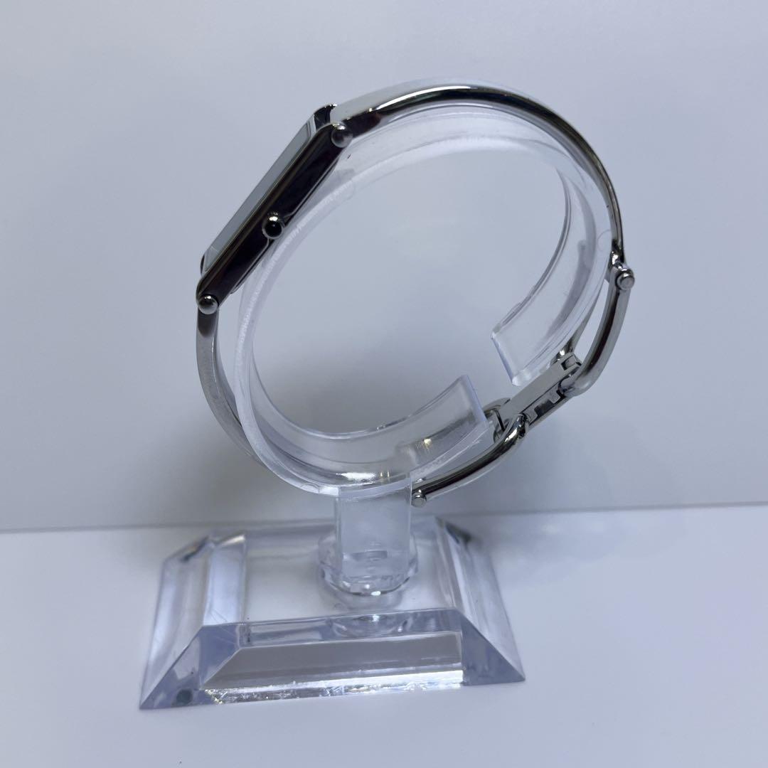 [美品]GUCCI グッチ 1500L シルバー メタルバンド 腕時計　稼動品