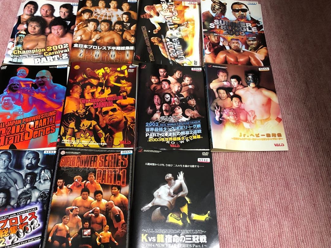 全日本プロレス　作品　11巻分《レンタル落ちDVD》